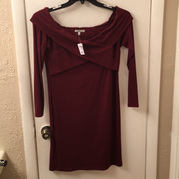 Charlotte Russe off shoulder dress - Picture 4 of 8
